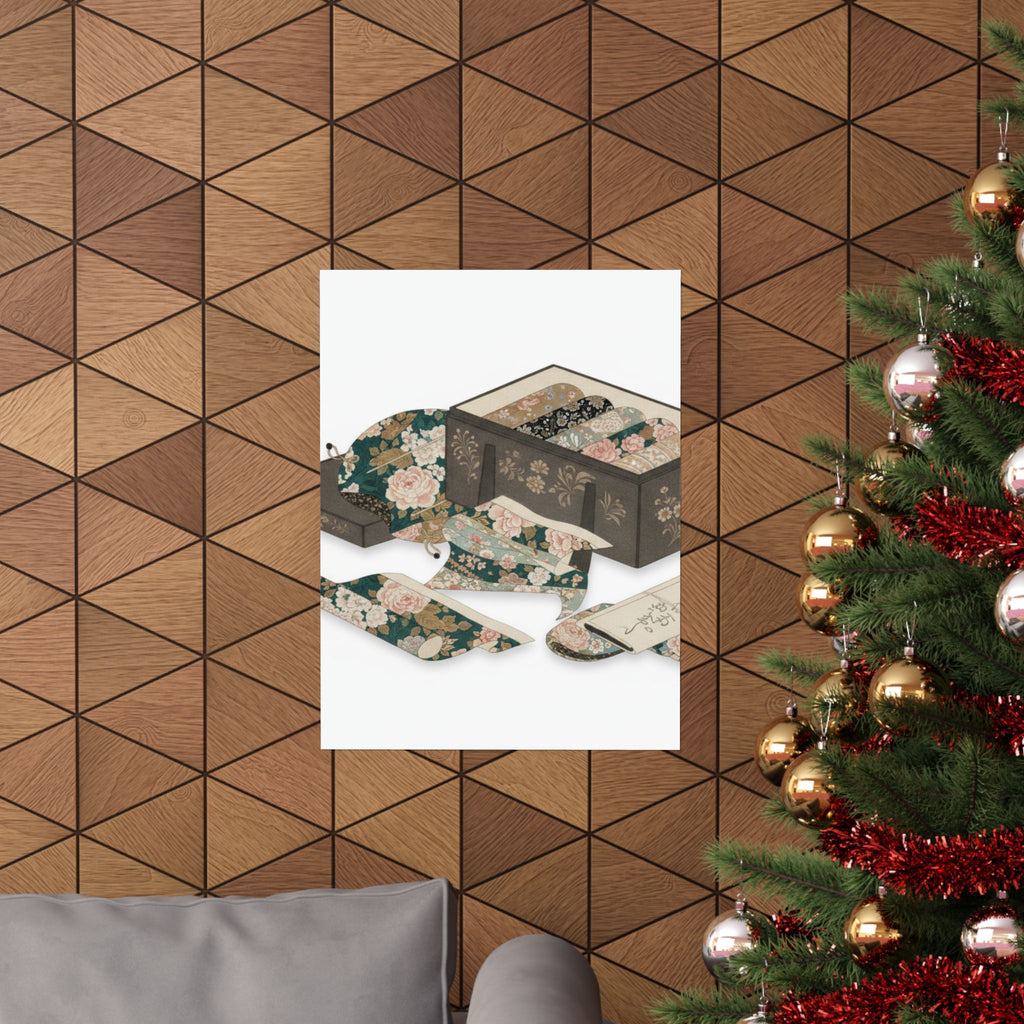 Ecommerce Main — Box With Draperies — Matte Poster