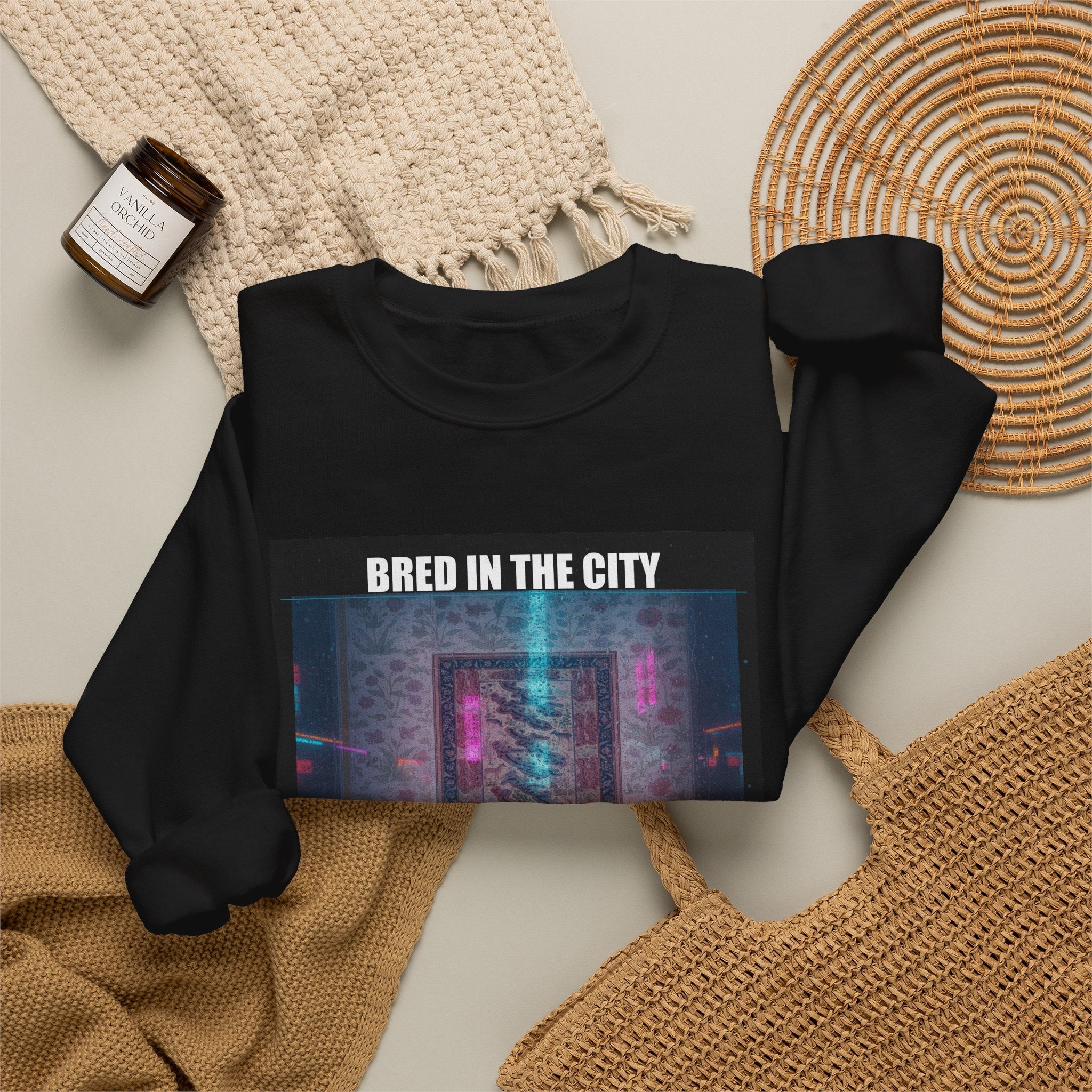CITY NEVER SLEEPS crewneck sweatshirt — product view 12