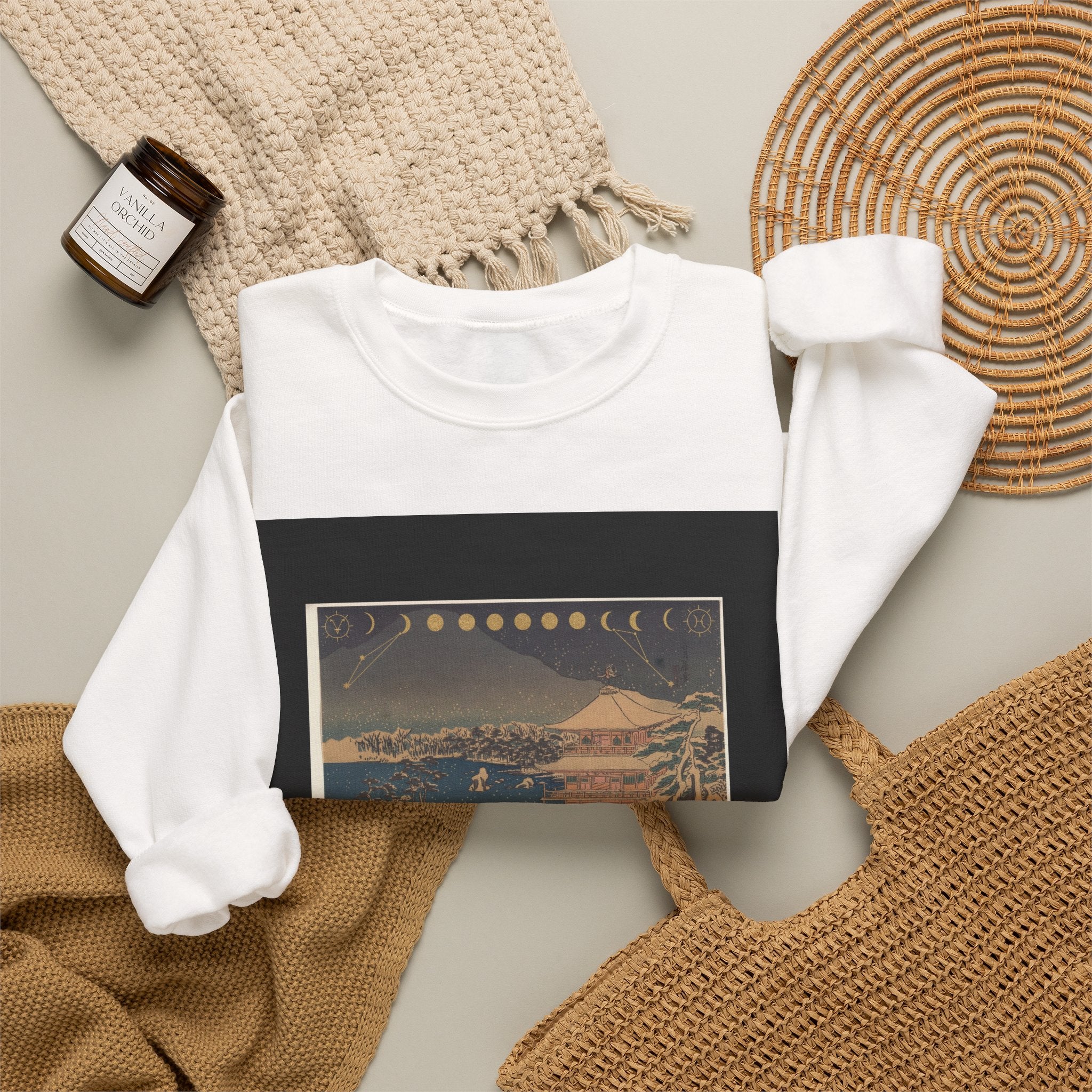 Classic Crew Neck For Everyday Comfort crewneck sweatshirt — product view 5